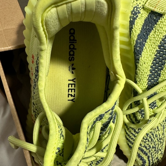 Yeezy frozen yellow - Picture 5 of 6